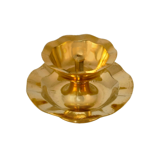 Brass Lehar Deep/ Lehar Pyali diya with tray/ Traditional Puja table Diya/ Pooja Oil Lamp, Height 2 Inches (₹440)
