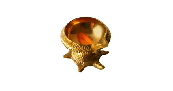 Miniature Brass Fine Vastu Tortoise / Turtle Oil Lamp Diya at ₹ 5000/kg in Jaipur