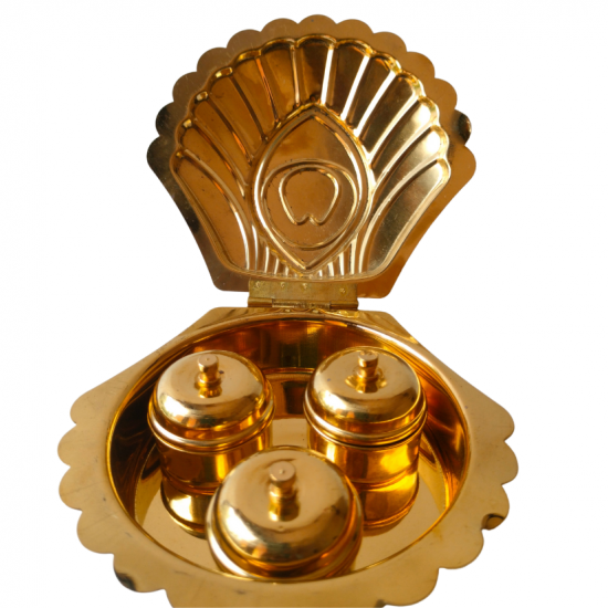 Brass Haldi kumkum Box karanda / Kankavati (oyester shaped), Length 4.5 Inches (₹740)