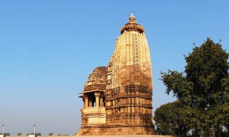 Chaturbhuj temple