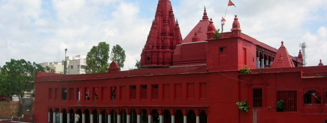 Durga Mandir, Durga Kund Mandir, Monkey temple