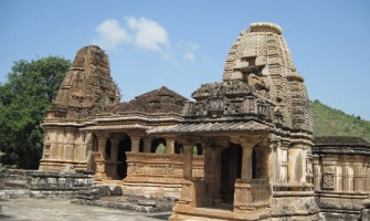 Sas Bahu Temple