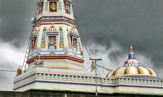 Vigneshwara Temple, Ozar