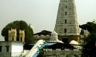 Yogananda Lakshmi Narasimha Swamy Temple, Vedadri